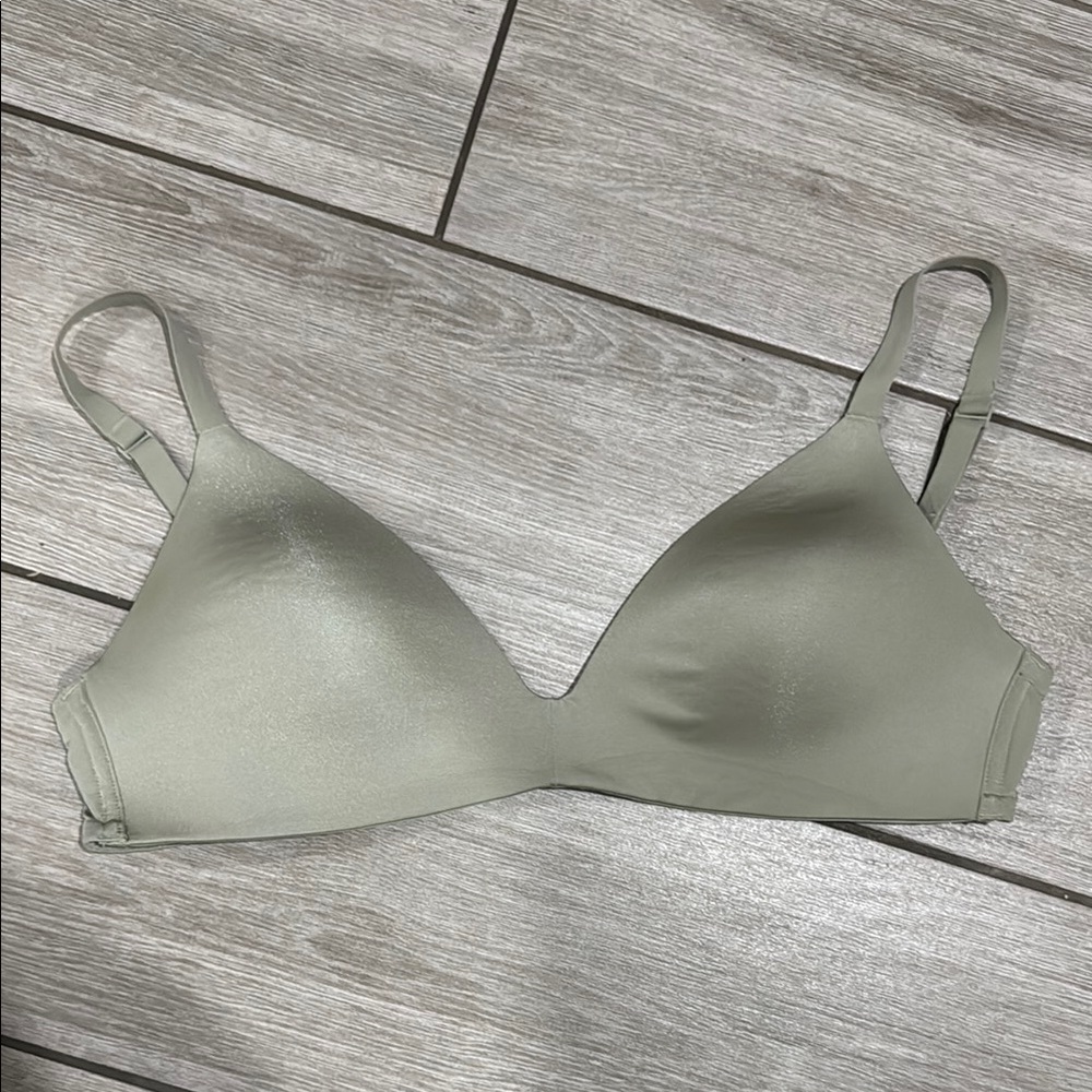 SKIMS bra